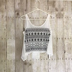 ✨HP✨Aztec Patterned Cropped Tank Top